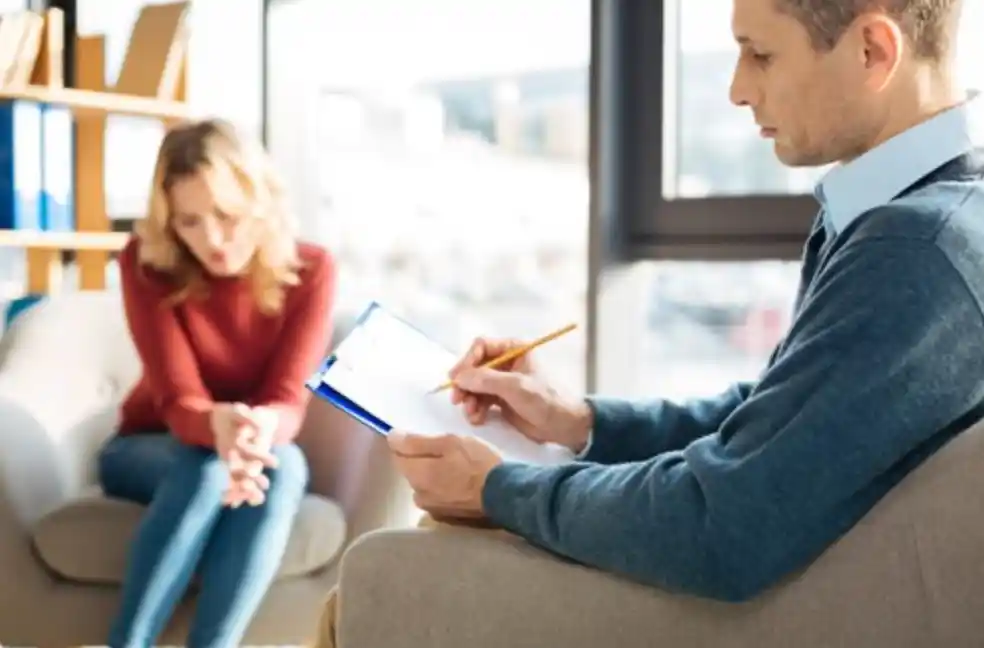 woman in therapy